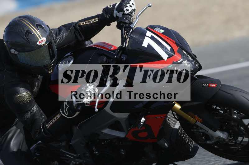 /Archiv-2024/01 26.-28.01.2024 Moto Center Thun Jerez/Gruppe gruen-green/77